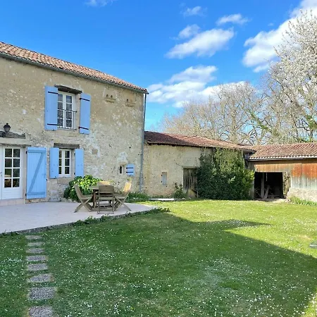 Domaine Le Nourrissat Savignac-de-Duras